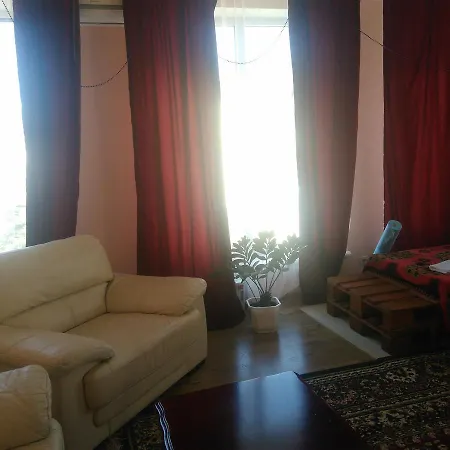 Konukevi Domik S Prudom Odessa