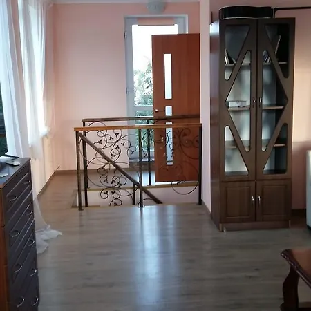 Konukevi Domik S Prudom